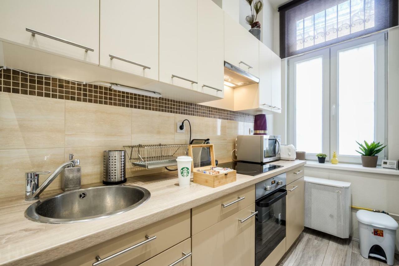 Apartament A9 Houseleek Astoria Budapeszt Zewnętrze zdjęcie