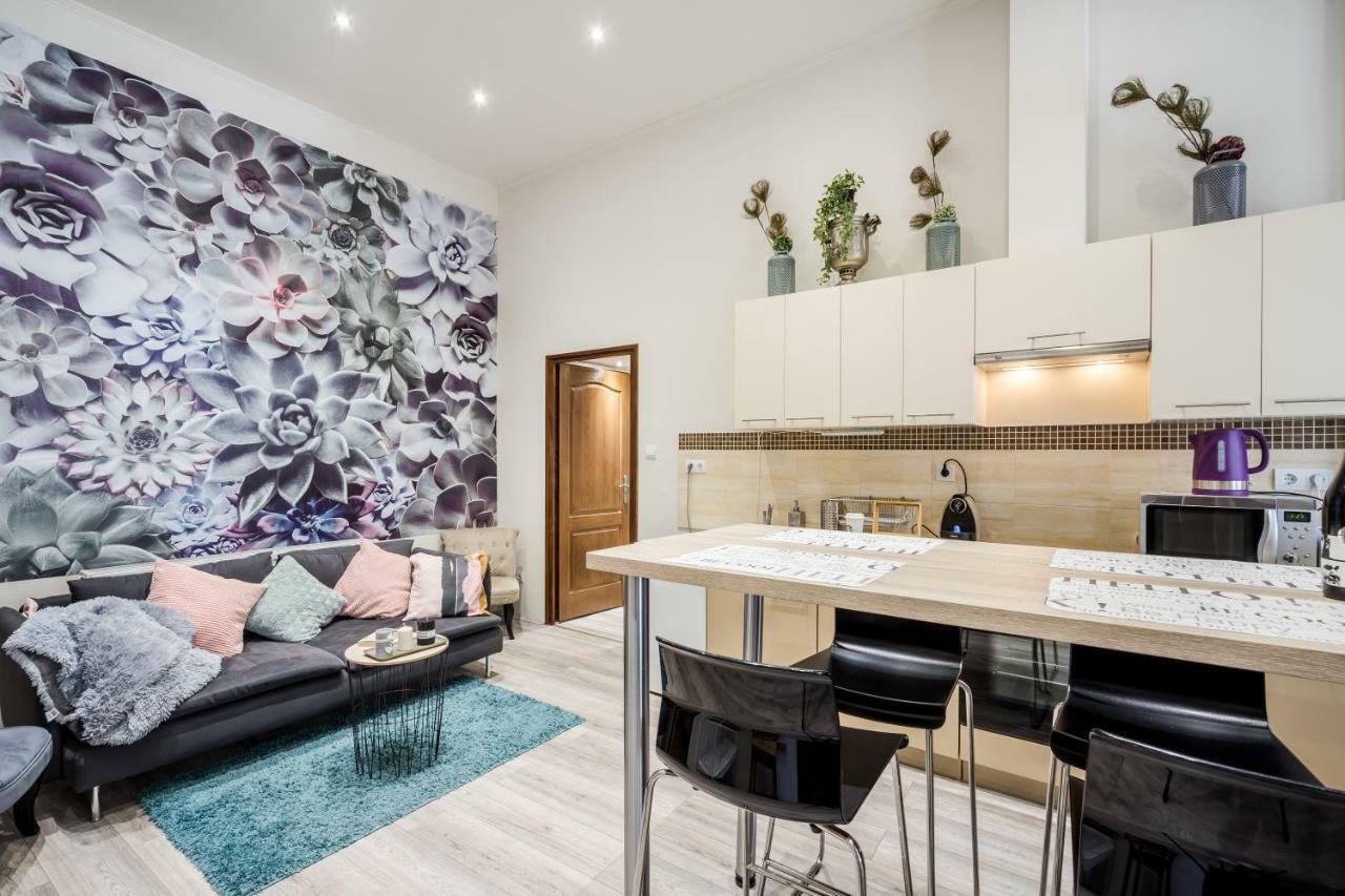 Apartament A9 Houseleek Astoria Budapeszt Zewnętrze zdjęcie