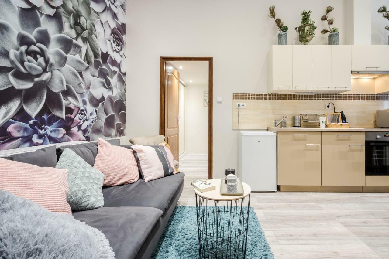Apartament A9 Houseleek Astoria Budapeszt Zewnętrze zdjęcie